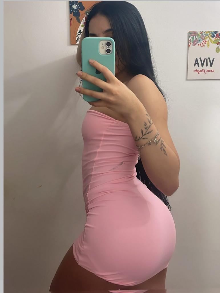 Chica busca chico en Cádiz: 