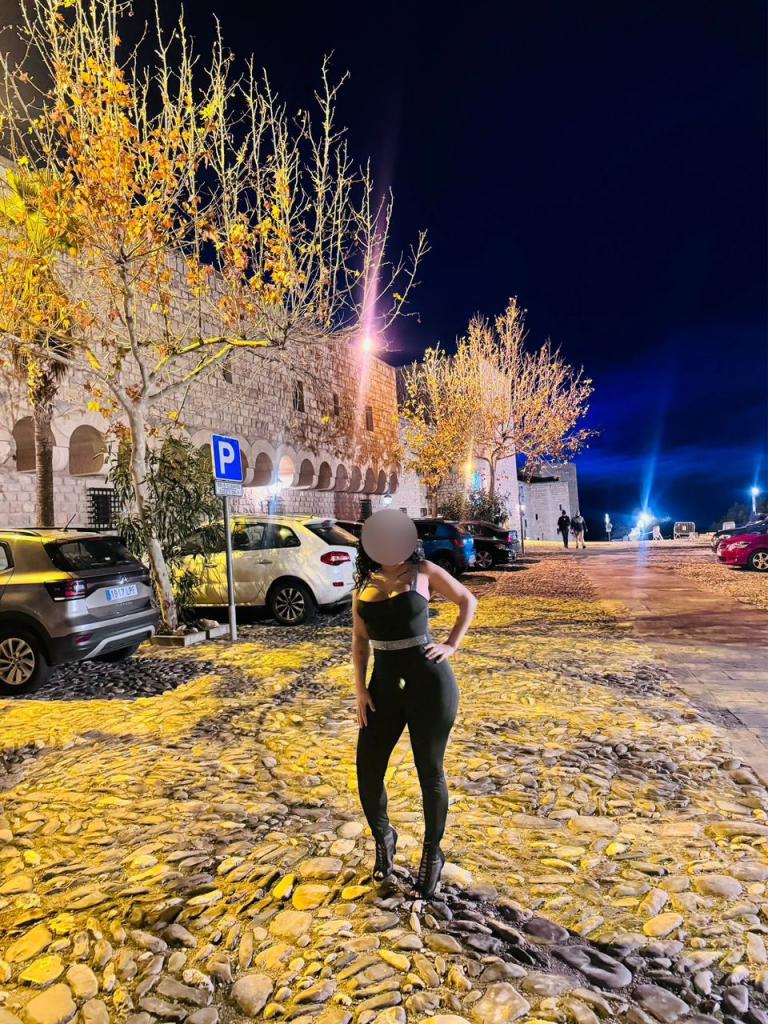 Chica busca chico en Jaén: 