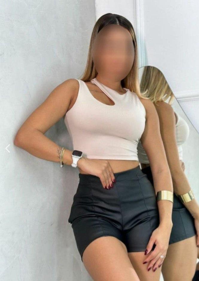 643309380: Chica busca chico en Madrid