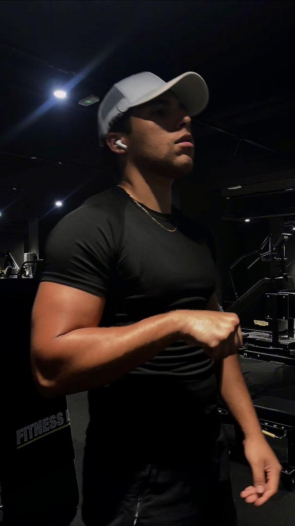 601875538: Chico busca chica en Asturias