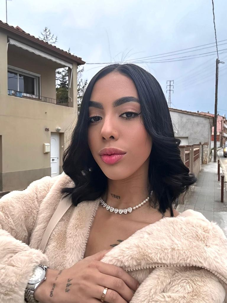 Chica busca chico en Barcelona: 