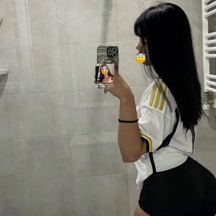 Chica busca chico en Sevilla: 