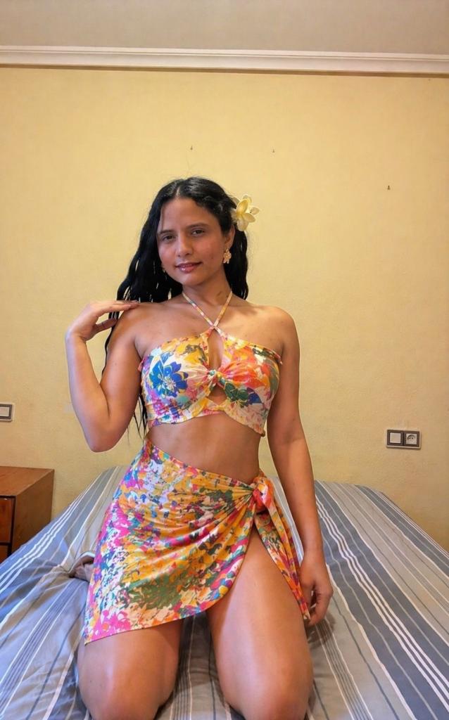 Chica busca chico en Ibiza: 