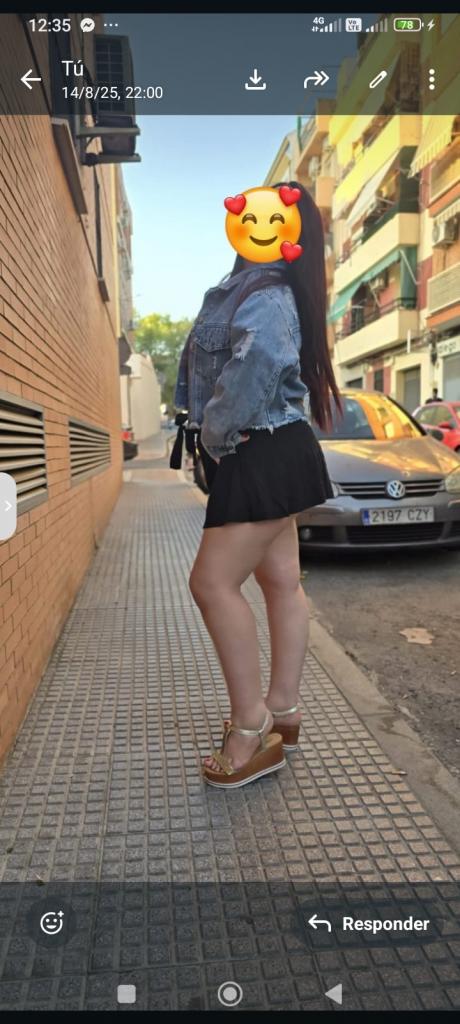 Chica busca chico en Huelva: 