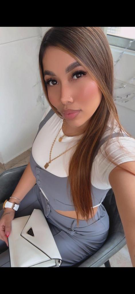 633555124: Chica busca chico en Tenerife