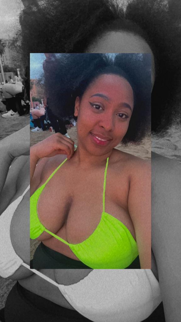 Chica busca chico en Barcelona: 