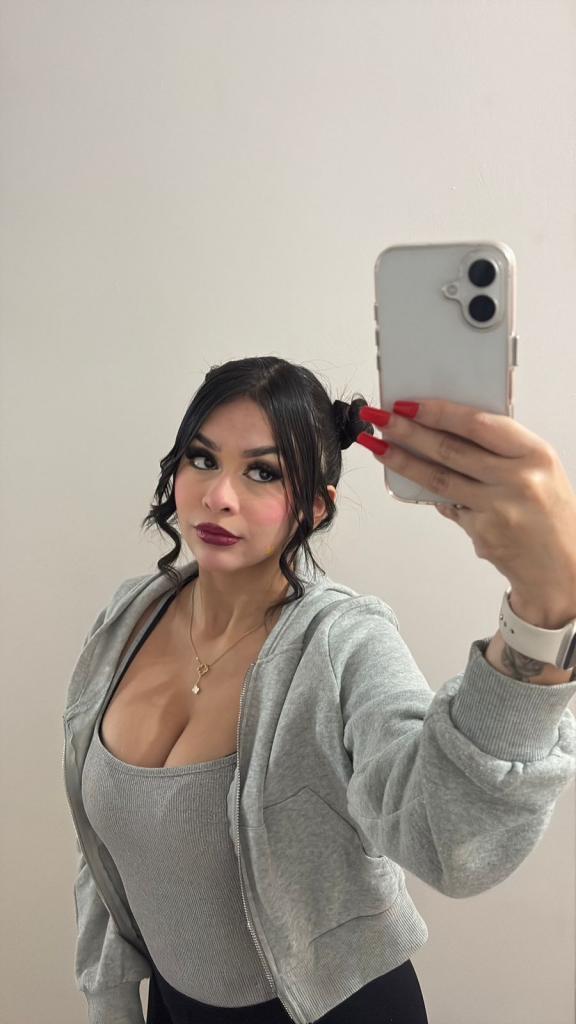 603991365: Chica busca chico en Málaga