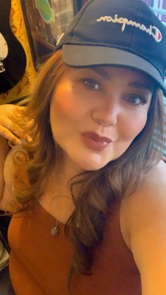 Chica busca chico en Asturias: 