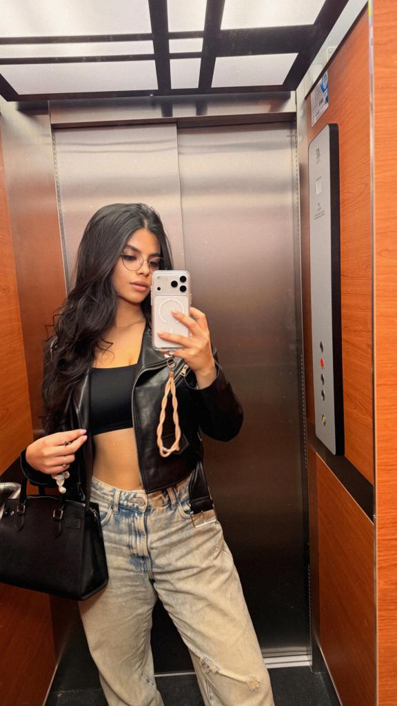 642059891: Chica busca chico en Almería