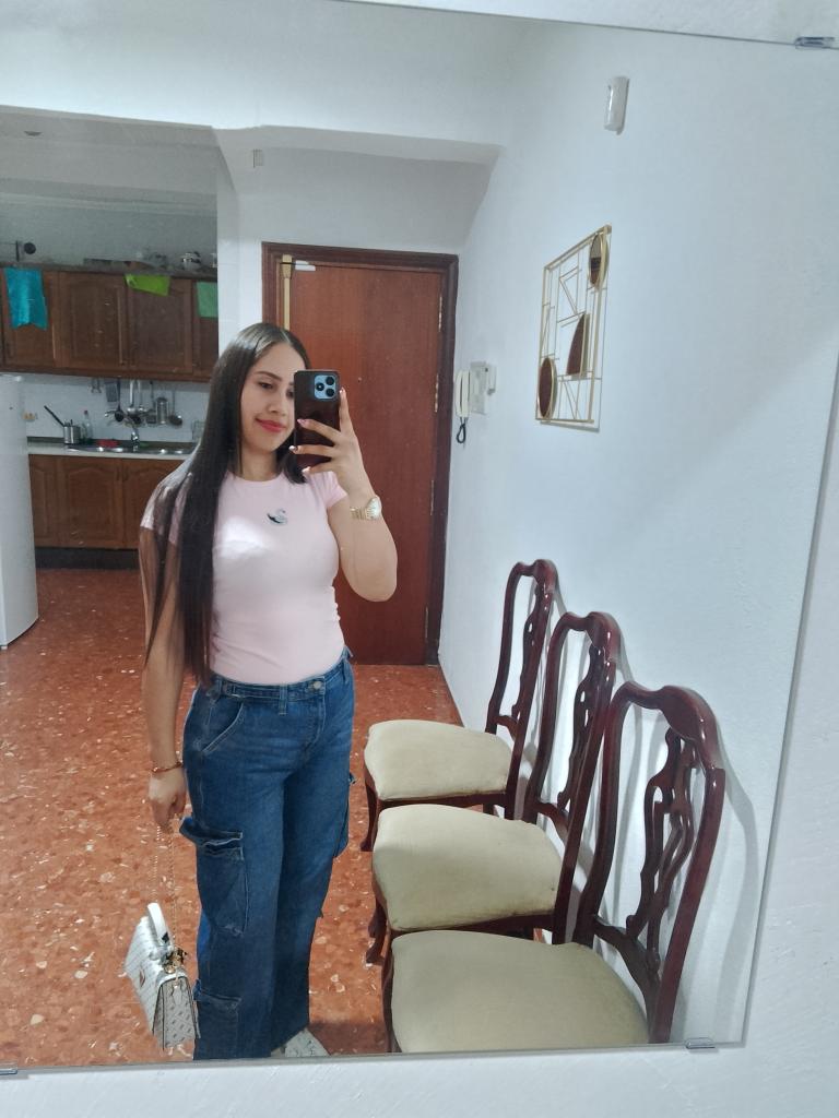 Chica busca chico en Sevilla: 