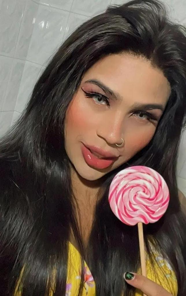 658649299: Transexual en Cádiz