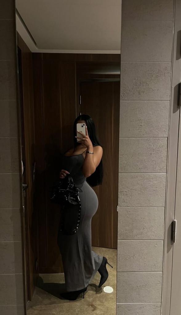 Chica busca chico en Lérida: 