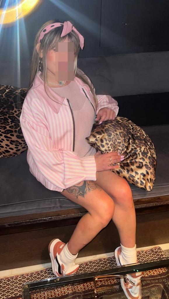 Chica busca chico en Barcelona: 