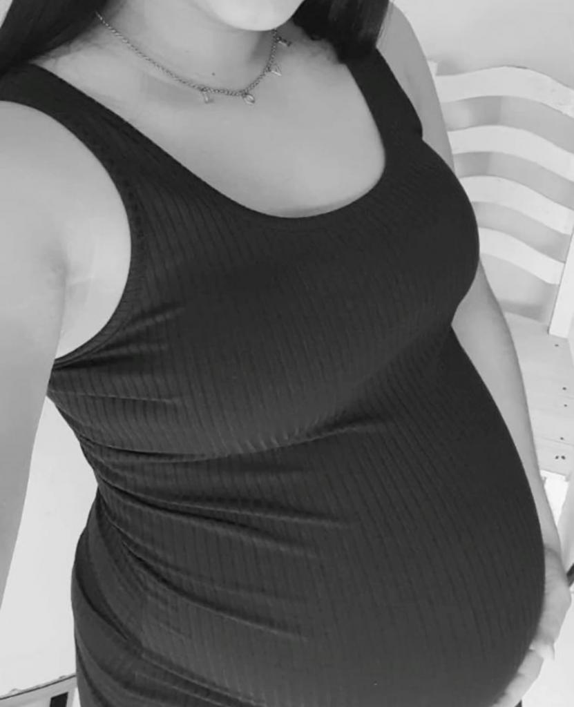 Chica busca chico en Huelva: 