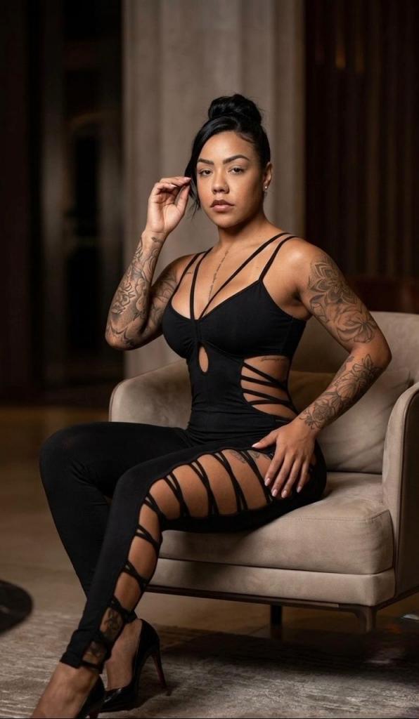 Chica busca chico en Navarra: 