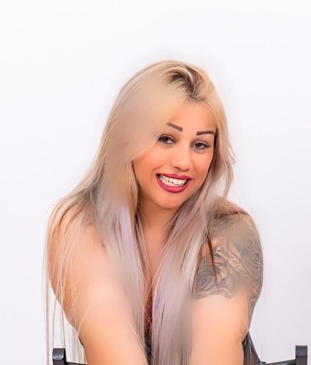 672801158: Chica busca chico en Tarragona