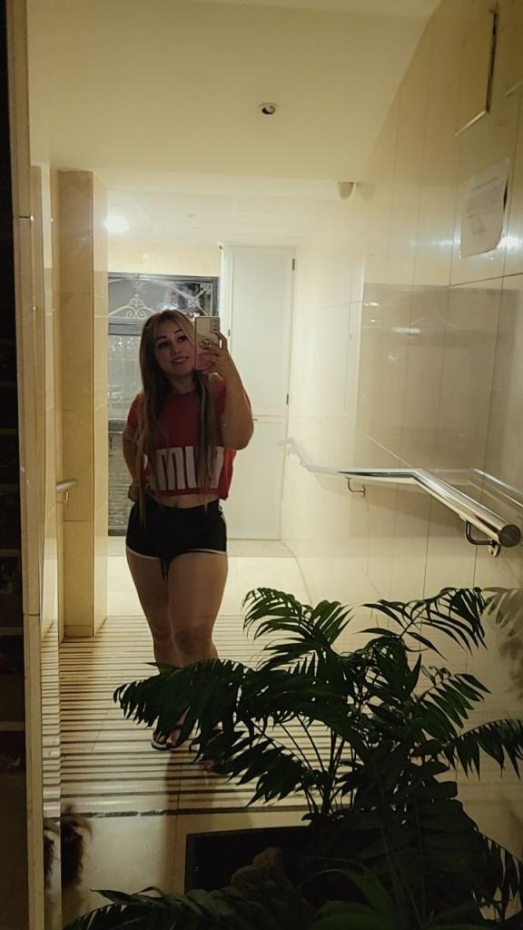 672801158: Chica busca chico en Tarragona