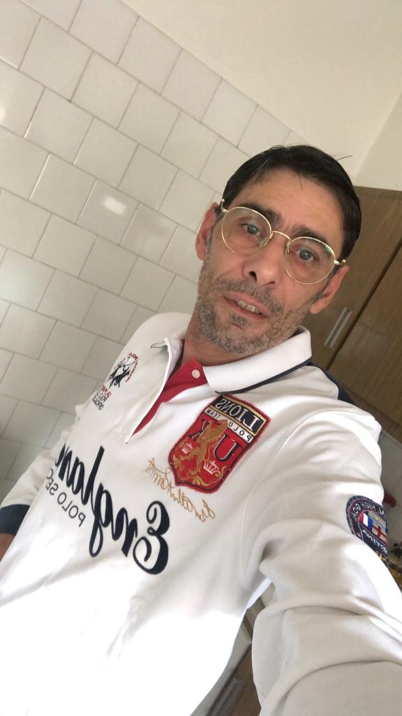 602673737: Chico busca chica en Gerona