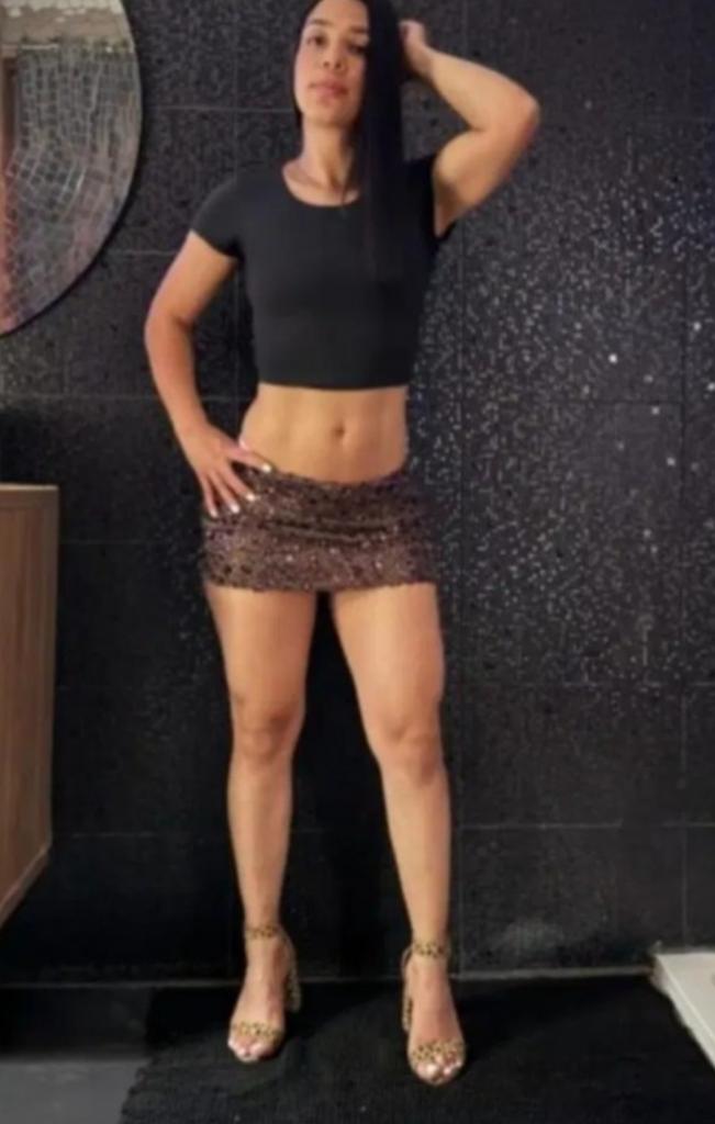 Chica busca chico en La Coruña: 