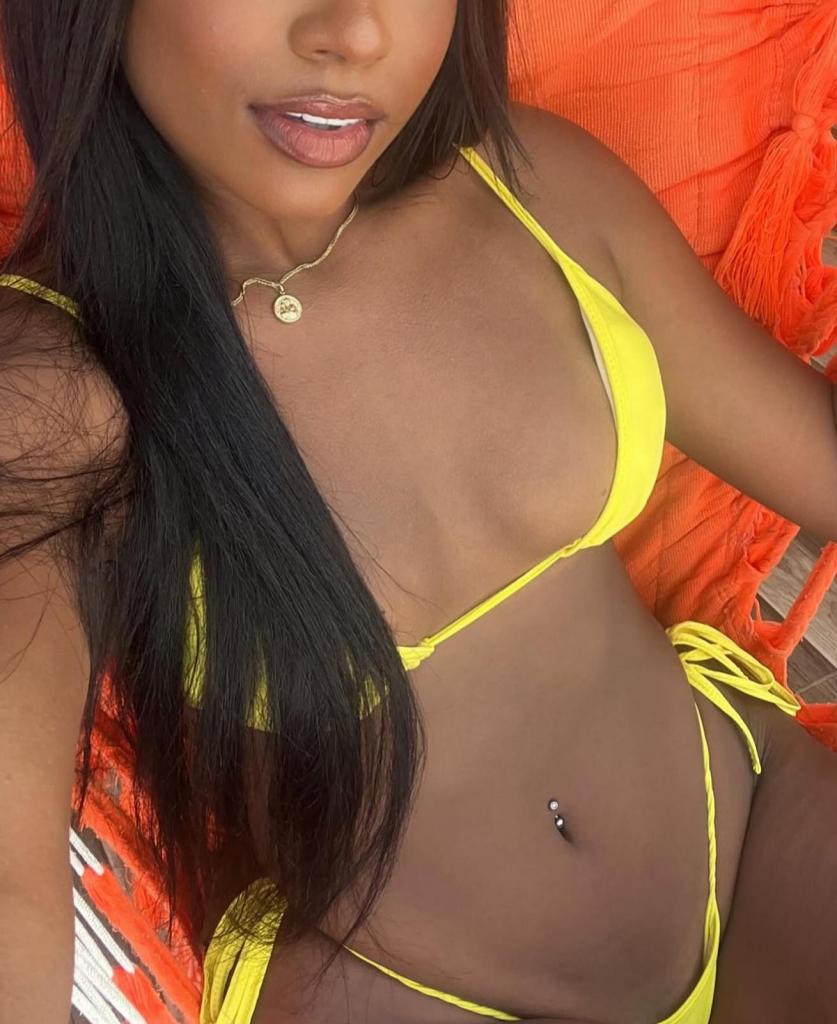 Chica busca chico en Tenerife: 