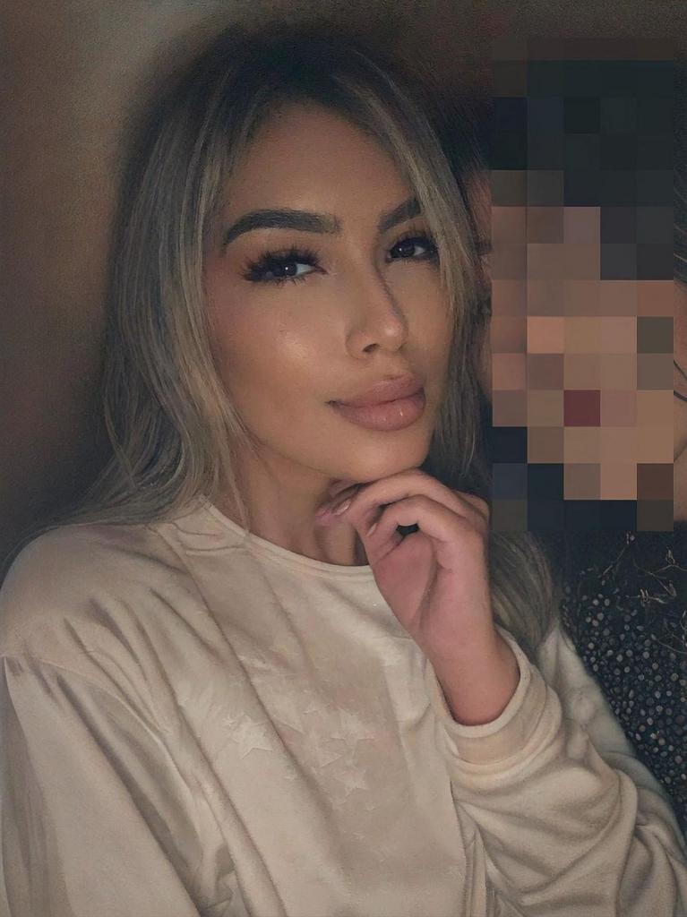 Chica busca chico en Barcelona: 