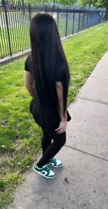 658640892: Chica busca chico en Sevilla