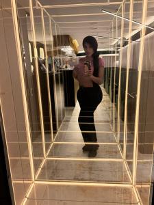 613608769: Transexual en Granada