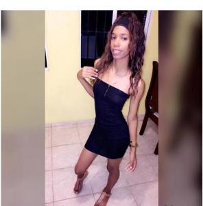 605553574: Chica busca chico en La Coruña