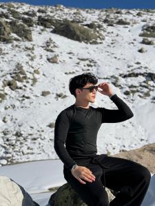 662414297: Chico busca chica en Madrid