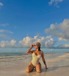 623356231: Chica busca chico en León