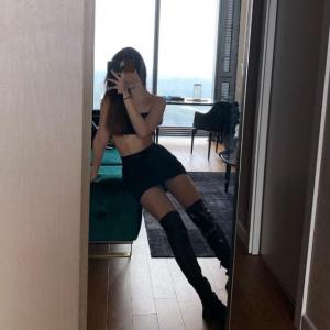 643388430: Chica busca chico en Navarra