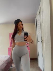 610845153: Chica busca chico en Málaga