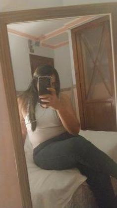613906423: Chica busca chico en Granada