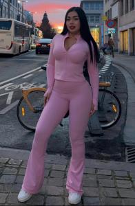 611334853: Chica busca chico en Málaga