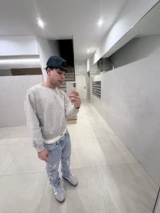 661169359: Chico busca chica en Sevilla