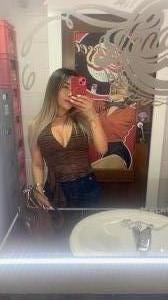 663025310: Chica busca chico en Málaga
