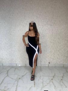 647145403: Chica busca chico en La Coruña