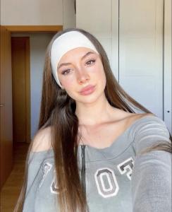 631671019: Chica busca chico en Valencia