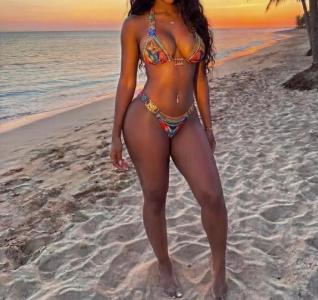 602074529: Chica busca chico en Barcelona