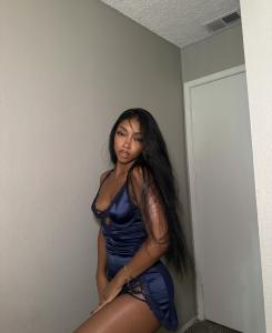 604307100: Chica busca chico en Málaga