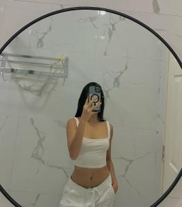 643388430: Chica busca chico en Navarra