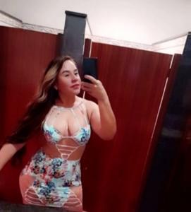 642083014: Chica busca chico en Huelva