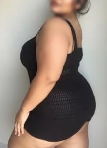 613386946: Chica busca chico en Pontevedra