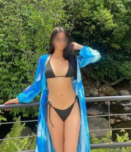 617944383: Chica busca chico en Murcia