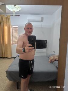 633721357: Chico busca chica en Sevilla