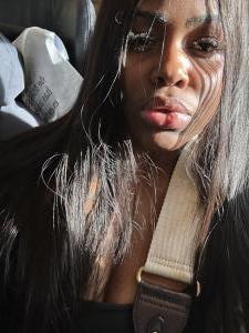 643876545: Chica busca chico en Zaragoza