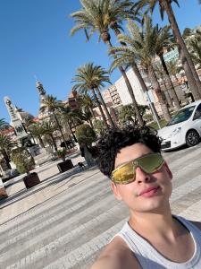 600110722: Chico busca chica en Madrid