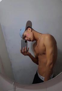 659807424: Chico busca chica en Madrid