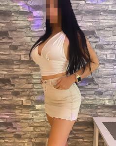 643860872: Chica busca chico en Cádiz