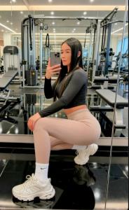 614786842: Chica busca chico en Málaga